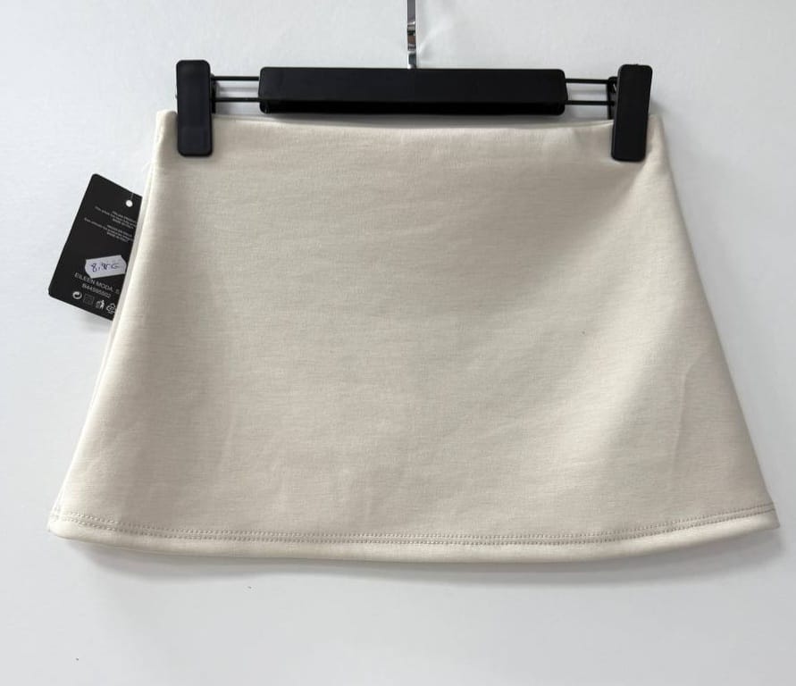 FALDITA CON PANTALONCITO DEBAJO TALLA UNICA